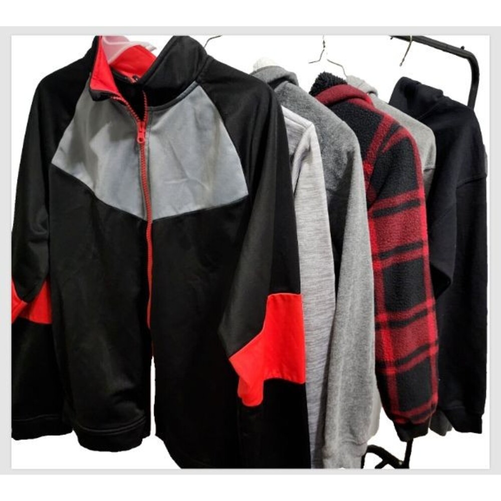 EUC‎ Huge Lot Clothes Boys  Size 3T 10 pieces FALL/WINTER..